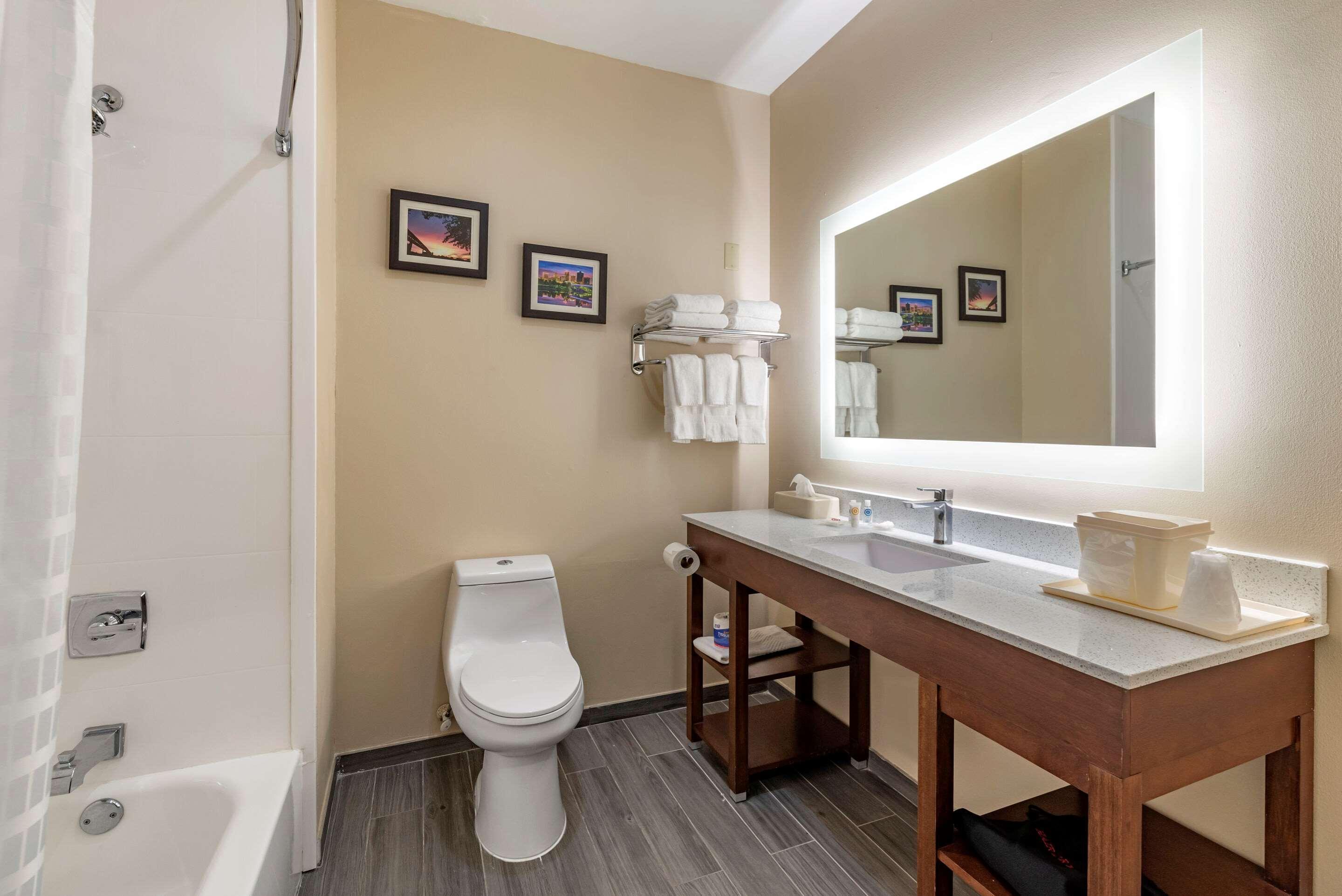 Comfort Suites West Memphis I-40 I-55 מראה חיצוני תמונה