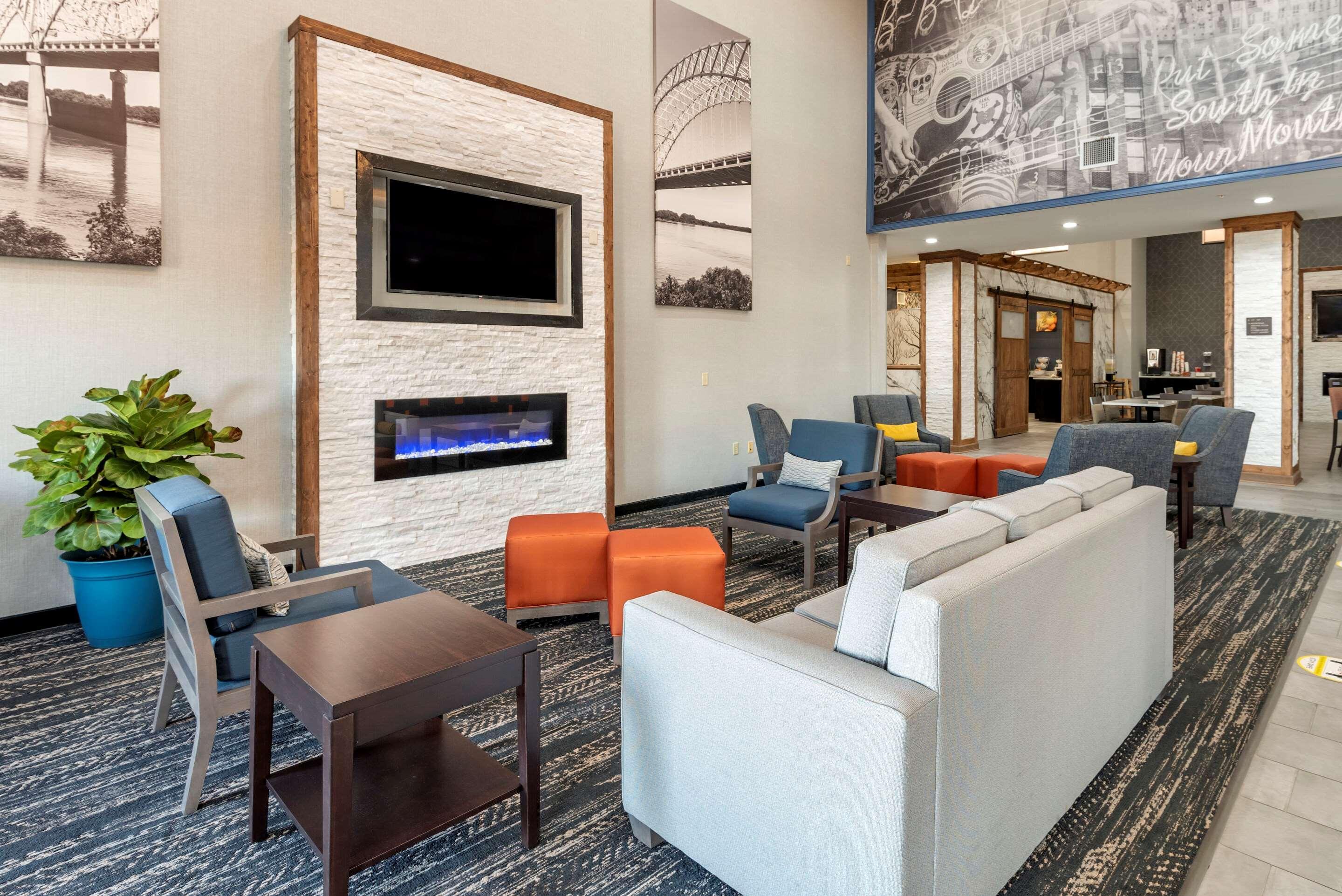 Comfort Suites West Memphis I-40 I-55 מראה חיצוני תמונה